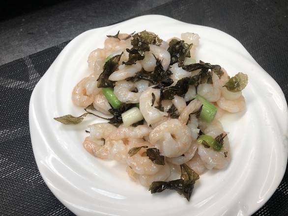 136. Sautéed Shrimp with Longjing Tea 龍井蝦仁